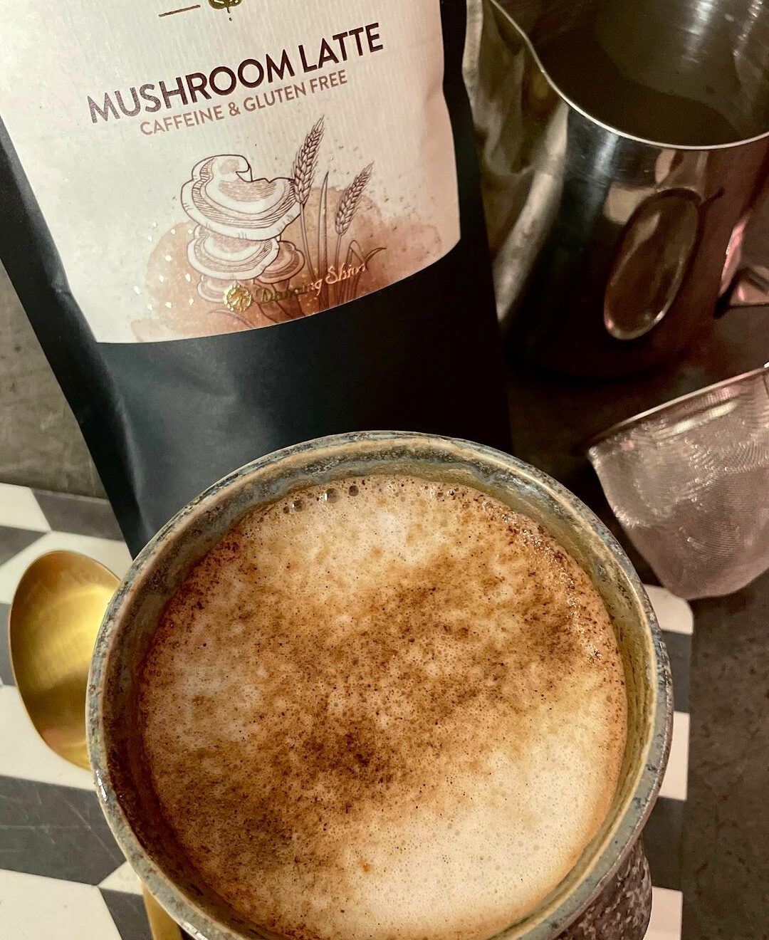 Recipe Adaptogenic Mushroom Latte ROHTOPIA